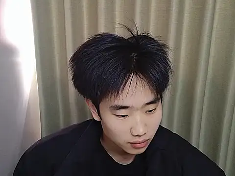 Snapshot of M888AO chatting on 03/31/26, 04:14 M888AO online show from 03/31/26, 04:14