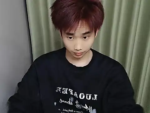 Snapshot of M888AO chatting on 04/01/26, 12:28 M888AO online show from 04/01/26, 12:28