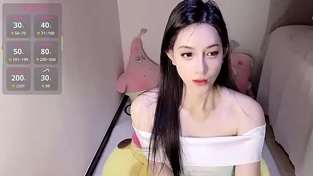 Snapshot of LILI7-LI chatting on 04/14/26, 04:01 LILI7-LI online show from 04/14/26, 04:01