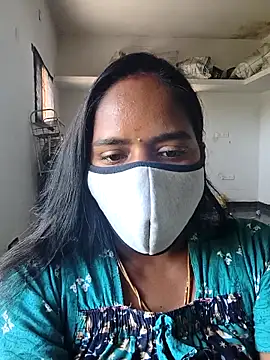 Snapshot of Tamil_Sangeetha chatting on 04/02/26, 05:47 Tamil Sangeetha online show from 04/02/26, 05:47