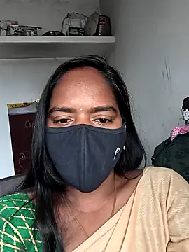 Snapshot of Tamil_Sangeetha chatting on 04/10/26, 03:02 Tamil Sangeetha online show from 04/10/26, 03:02