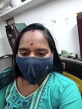 Snapshot of Tamil_Sangeetha chatting on 04/12/26, 02:20 Tamil Sangeetha online show from 04/12/26, 02:20