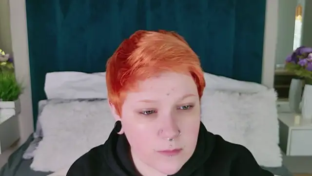 Snapshot of Edna_Davis chatting on 04/11/26, 07:38 Edna Davis online show from 04/11/26, 07:38