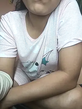 Curvy Sanaya online show from 04/03/26, 06:58