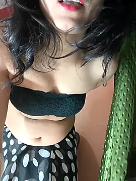 Curvy Sanaya online show from 04/05/26, 09:54