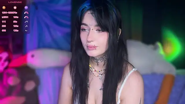 CallmeDistress online show from 04/24/26, 06:59