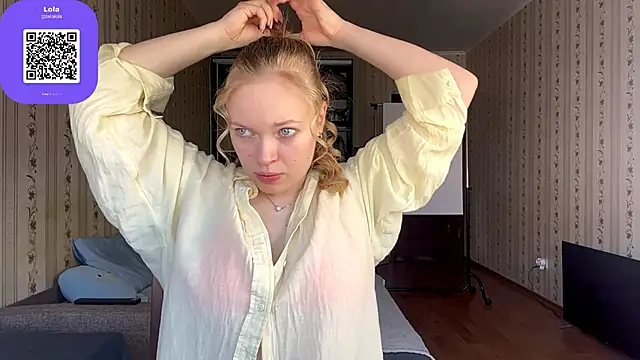 Snapshot of LolaZola chatting on 05/02/26, 07:35 LolaZola online show from 05/02/26, 07:35