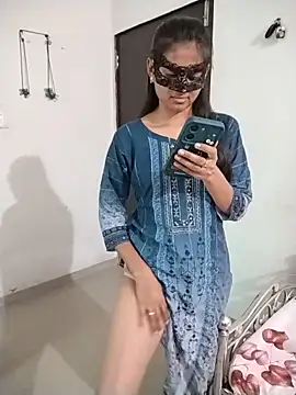 sexy couple liv online show from 06/03/26, 04:46