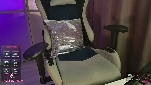 Snapshot of _Pelageyaa_ chatting on 04/04/26, 11:06 Pelageyaa online show from 04/04/26, 11:06