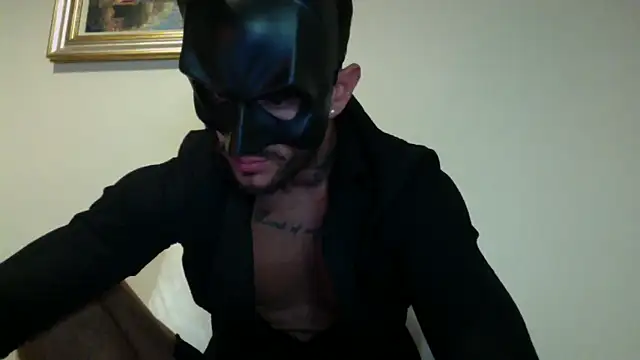 Snapshot of Siriuslunaris chatting on 04/10/26, 10:50 Siriuslunaris online show from 04/10/26, 10:50