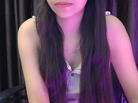 hiikavya online show from 04/11/26, 07:56