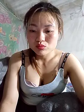 Snapshot of -Tipo- chatting on 03/31/26, 04:20 -Tipo- online show from 03/31/26, 04:20