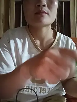 -Tipo- online show from 05/13/26, 03:19