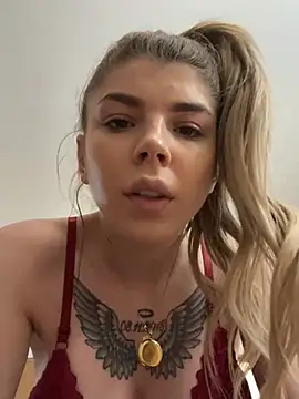 AishaDiamond online show from 04/02/26, 04:08