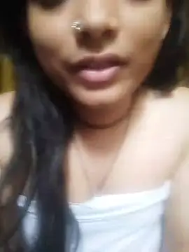 SweetTsAngel online show from 05/17/26, 08:47