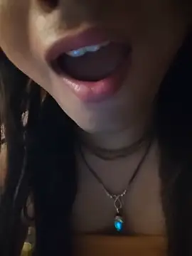SweetTsAngel online show from 04/18/26, 04:09