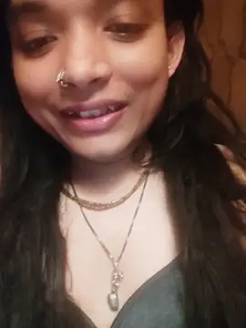 SweetTsAngel online show from 05/05/26, 06:00