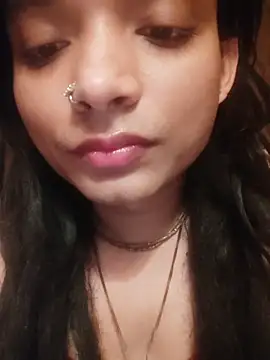 SweetTsAngel online show from 05/20/26, 06:16