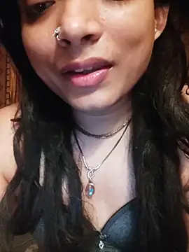SweetTsAngel online show from 05/12/26, 06:36