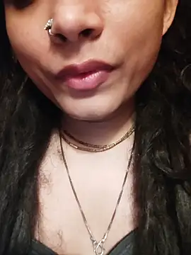 SweetTsAngel online show from 04/29/26, 05:41