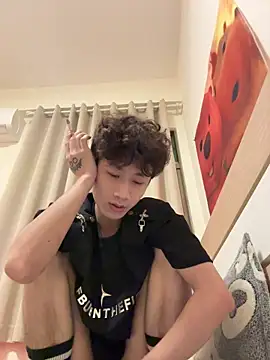 sexyboy-3525 online show from 05/14/26, 07:27