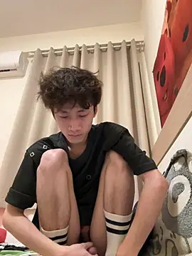 sexyboy-3525 online show from 05/07/26, 04:32