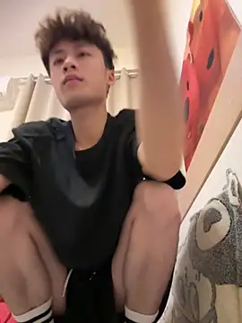 Snapshot of sexyboy-3525 chatting on 04/07/26, 04:42 sexyboy-3525 online show from 04/07/26, 04:42