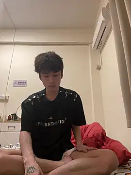 sexyboy-3525 online show from 07/01/26, 04:46