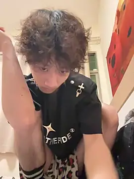 sexyboy-3525 online show from 05/25/26, 04:17