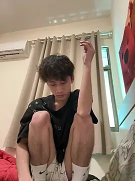sexyboy-3525 online show from 07/02/26, 04:40