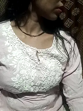 riyaa sexyy online show from 05/10/26, 06:39