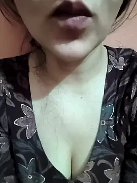 Snapshot of ZOYA_KHAN-123 chatting on 03/30/26, 05:20 ZOYA KHAN-123 online show from 03/30/26, 05:20