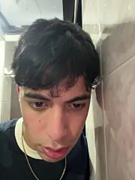 nico herrera   online show from 04/21/26, 10:49