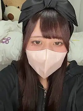 momokaze1658 online show from 04/29/26, 11:03