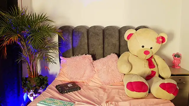 Mia Sweet v online show from 04/04/26, 05:25