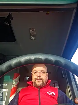 Cristo1982 online show from 04/15/26, 04:51