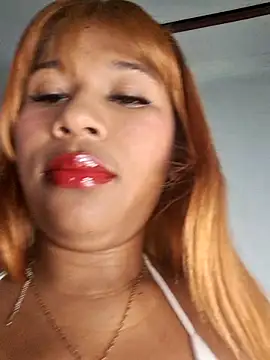 Snapshot of Cataleya_em chatting on 03/31/26, 01:02 Cataleya em online show from 03/31/26, 01:02