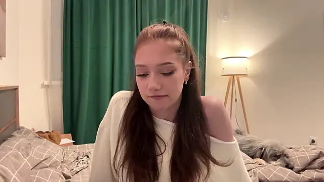 Snapshot of MiaNewstrom chatting on 04/05/26, 08:26 MiaNewstrom online show from 04/05/26, 08:26