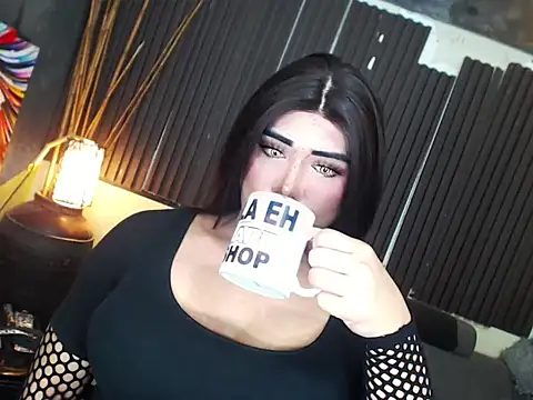 HugexMsLovelyxCock online show from 04/28/26, 09:24