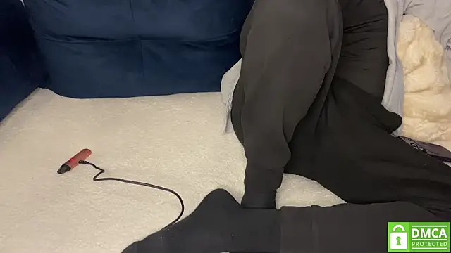 Snapshot of NaughtysecretsDE chatting on 04/14/26, 06:57 NaughtysecretsDE online show from 04/14/26, 06:57