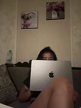 Z Milll online show from 05/30/26, 05:18