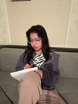 Z Milll online show from 04/23/26, 04:19