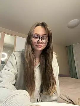 NIKAGPT online show from 04/15/26, 08:31