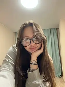 NIKAGPT online show from 04/13/26, 07:07