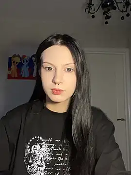 Snapshot of swag_sexy chatting on 04/14/26, 04:01 swag sexy online show from 04/14/26, 04:01