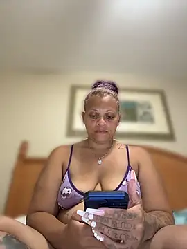 SHY QUINN online show from 05/28/26, 02:34