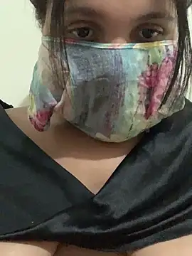 viviboraaaa online show from 05/16/26, 01:37