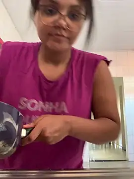 viviboraaaa online show from 04/15/26, 05:28