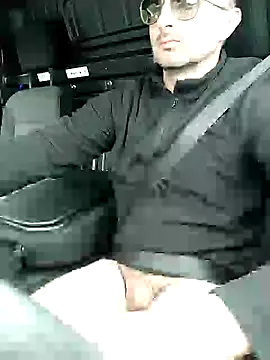 zzrkx online show from 04/01/26, 10:38