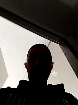 zzrkx online show from 03/31/26, 08:38